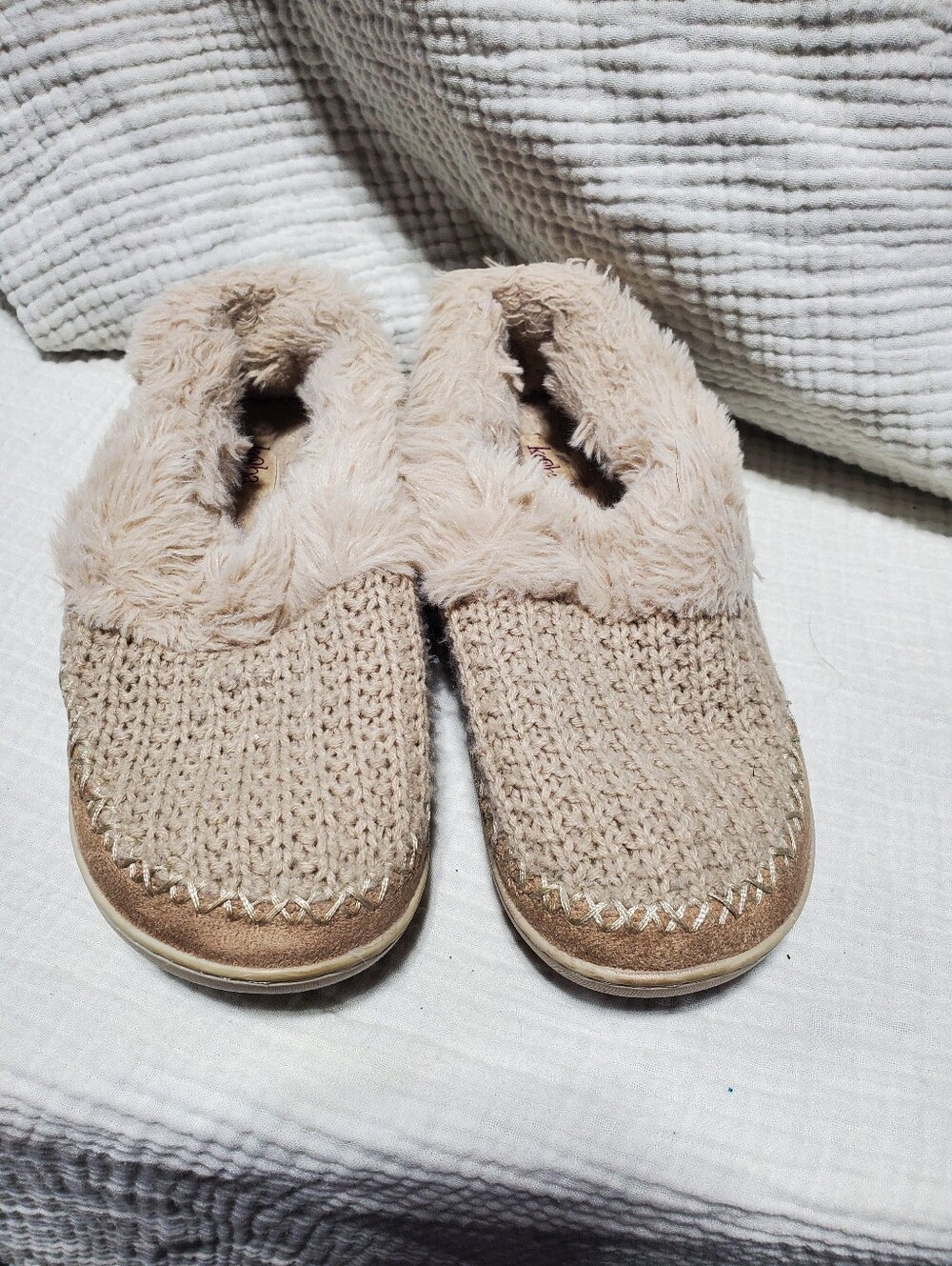 Kooba Size Small 5/6 Womens Tan Cozt Faux-Fur Slip-On Slippers in Beige Preown